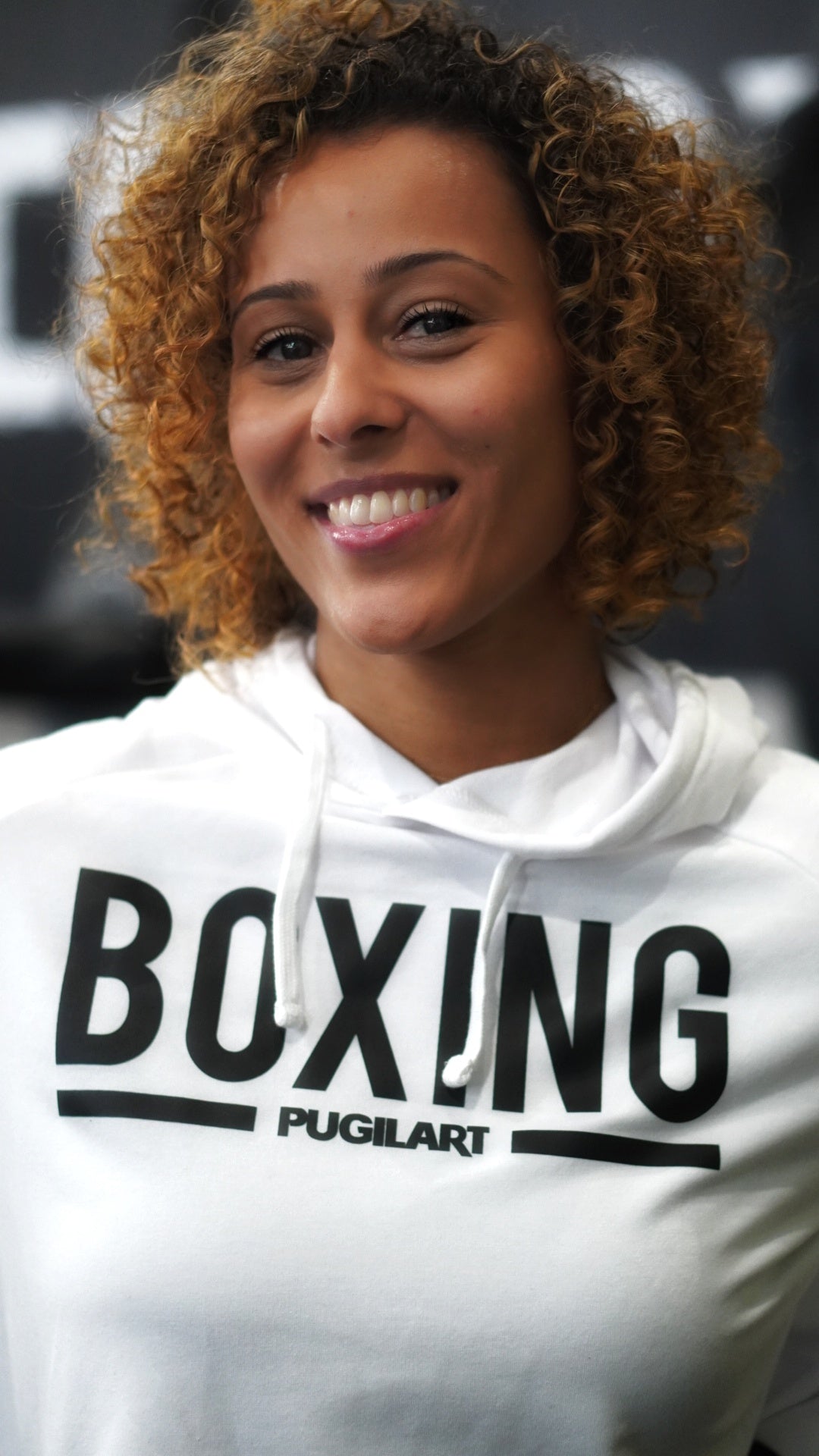 HOODIES ET SWEATSHIRTS