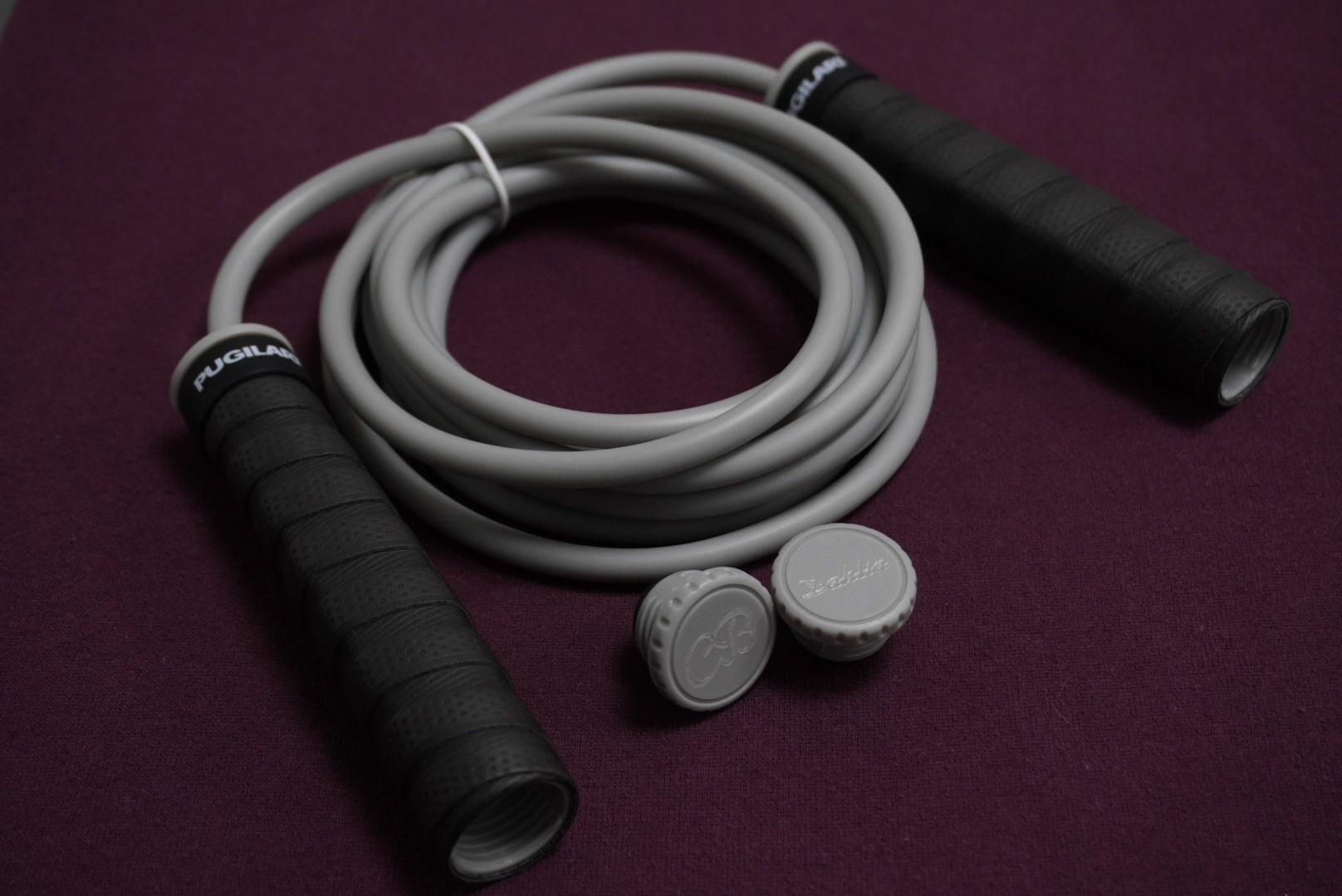 Corde à Sauter - Poignées Lestées et Ergonomiques pour un Exercice de Corde à Sauter - Poignées Lestées et Ergonomiques pour un Exercice de