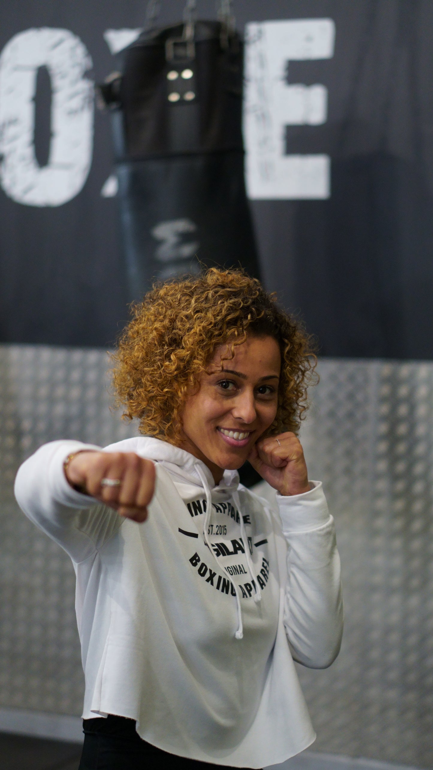 HOODIE AMBASSADOR FEMME